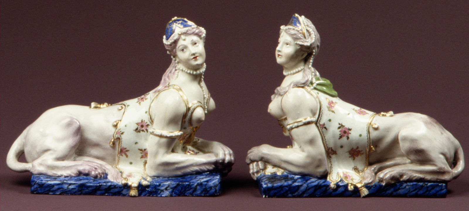 The Metropolitan Museum of Art スフィンクス一対 1982.60.183, .184