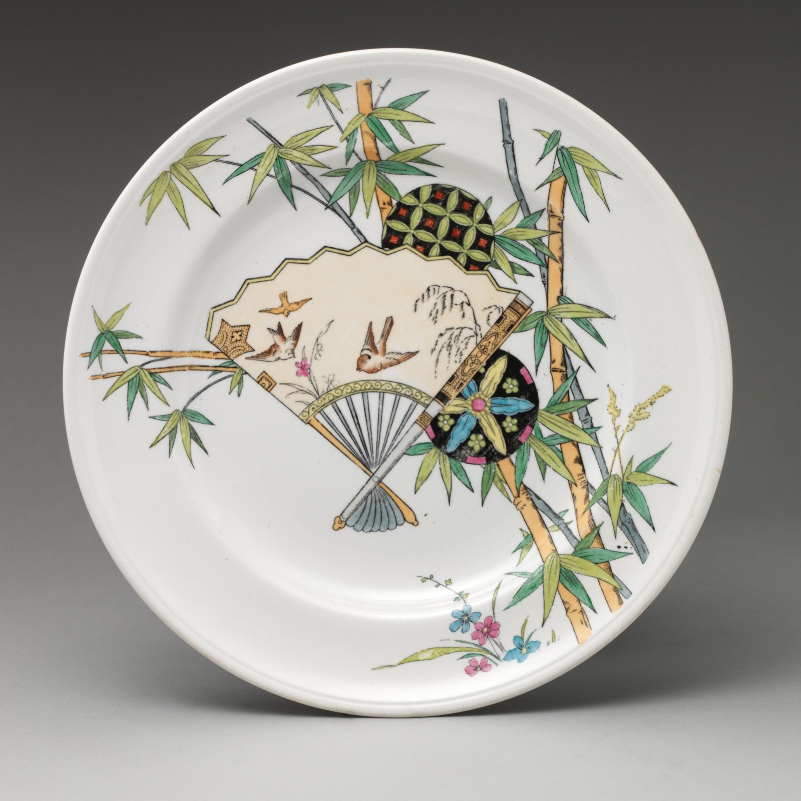 The Metropolitan Museum of Art 「Bamboo and Fan」文様の皿 1991.110.3