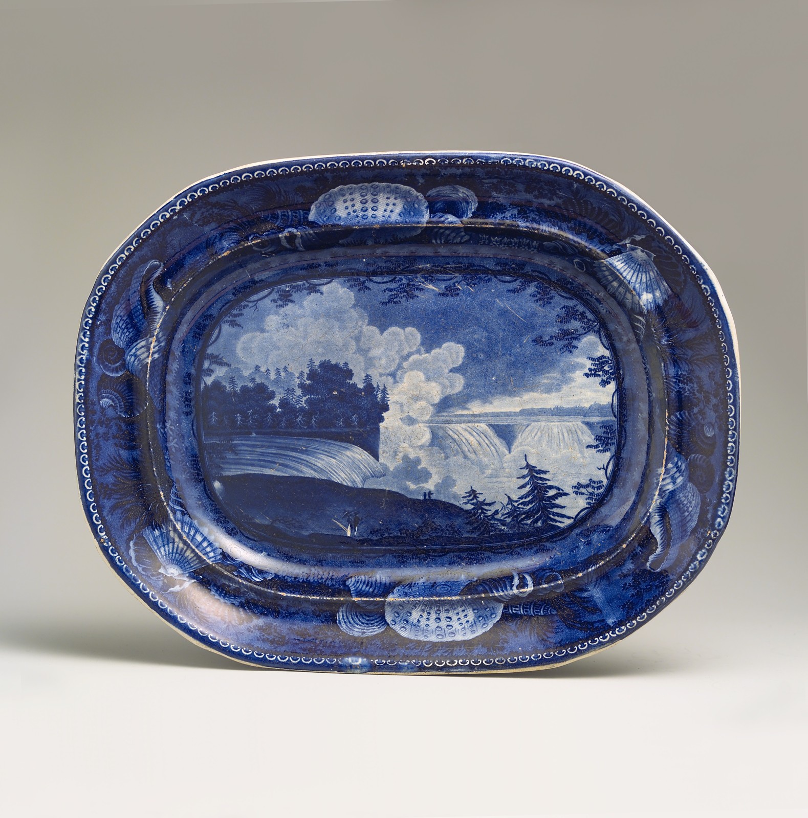 The Metropolitan Museum of Art ナイアガラを描いた大皿 14.102.90